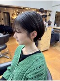 耳かけショートボブ
