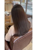 リープリング(Liebling)&nbsp;ラベンダーブラウンで、大人の可愛らしさを。