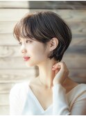 ショートボブ