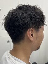 フイ 恵比寿(Hui) ウェットな、波×スパイラルパーマ
