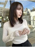 揺れるナチュラルストレート