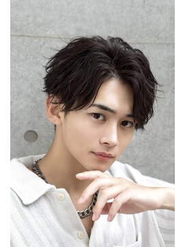 フリーラ 横浜(freera) フェザーショートサーフカールフェザーパーマウルフカット黒髪