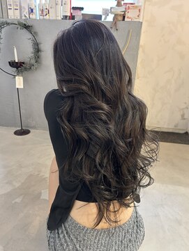 プルメリアドット(Plumeria.) グレージュ