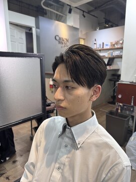 クロムトウキョウ ザ バーバー 新宿本店(CHROM TOKYO the Barber) ビジネスショート