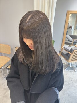 【マオ】ブリーチなし赤みのない透明感グレージュカラー自由が丘