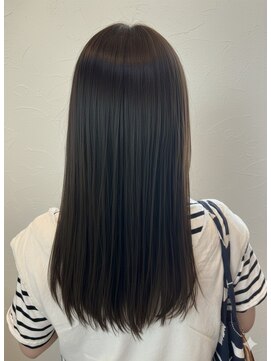 ミリミリ(milimili) グレージュカラー