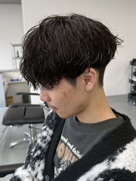 フゥ 宇都宮戸祭(FeU) 宇都宮メンズカットメンズパーマ波巻きスパイラルパーマツイスパ