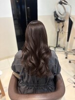 ロハスバイケンジ(LOHAS by KENJE) ダークチョコレートブラウン×艶髪コテ巻き風パーマ♪
