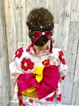 ヘアースペース ムーン(Hair Space MOON) ゆかたの着付けとヘアセットは岡山表町のヘアースペースムーンへ