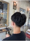爽やかツーブロック刈り上げ束感アップバング