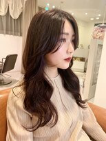 リタ(Lita) 韓国ヘア/顔まわりレイヤー/かきあげ前髪/20代髪型
