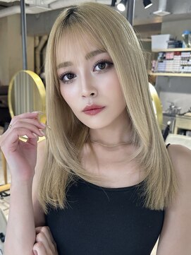 ティア(Tia.) 縮毛矯正/髪質改善トリートメント/ミディアムヘア/グレージュ