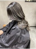 バレイヤージュ、ハイライト、レイヤーロング、グレーベージュ