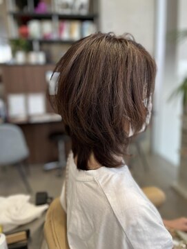 ラママ(Ra.Mama) ふんわりくびれウルフ