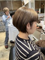 ナルヘアー 越谷(Nalu hair)&nbsp;30代40代50代越谷美容室/明るい白髪ぼかし/ショート