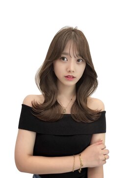 ネウィ 銀座(newi) ミディアムくびれヘア