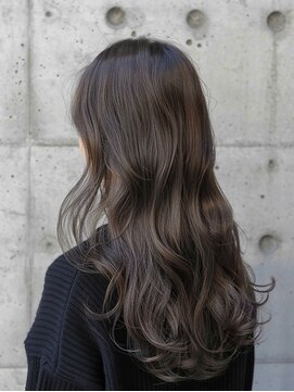 クラン 岡本(Chlan) 透明感抜群！明るめブラウンから作るワンカラーグレージュ