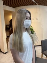 ブリッツレボルト(BLITZ R EVOLUT) ブリーチ2~3回!ホワイトベージュ!