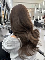 アルドーレフィエロ シンサイバシ(Ardore fiero shinsaibashi) ブリーチなしダブルカラーで作るヘーゼルグレージュ♪