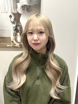 ラピス 大阪アメ村店(Lapis) エクステ/シールエクステ/エクステ馴染ませ/ハイトーン/ブリーチ