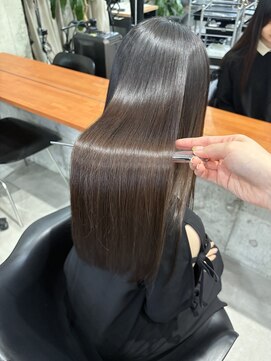 サクラ オモテサンドウ(SAKURA) 縮毛矯正や髪質改善でつくる！誰もが羨む艶髪！！