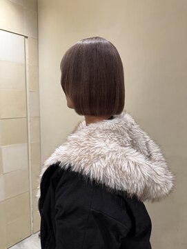 エルミタージュ(HERMITAGE) グレージュカラー