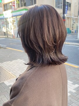 ザザ ZA/ZA 神楽坂 ピンクブラウンくびれボブ