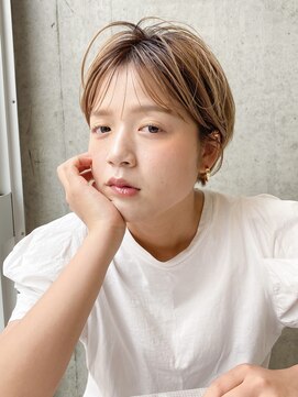 ラダ(Lada) 【LadA 城本英恵】すっきりショートスタイル