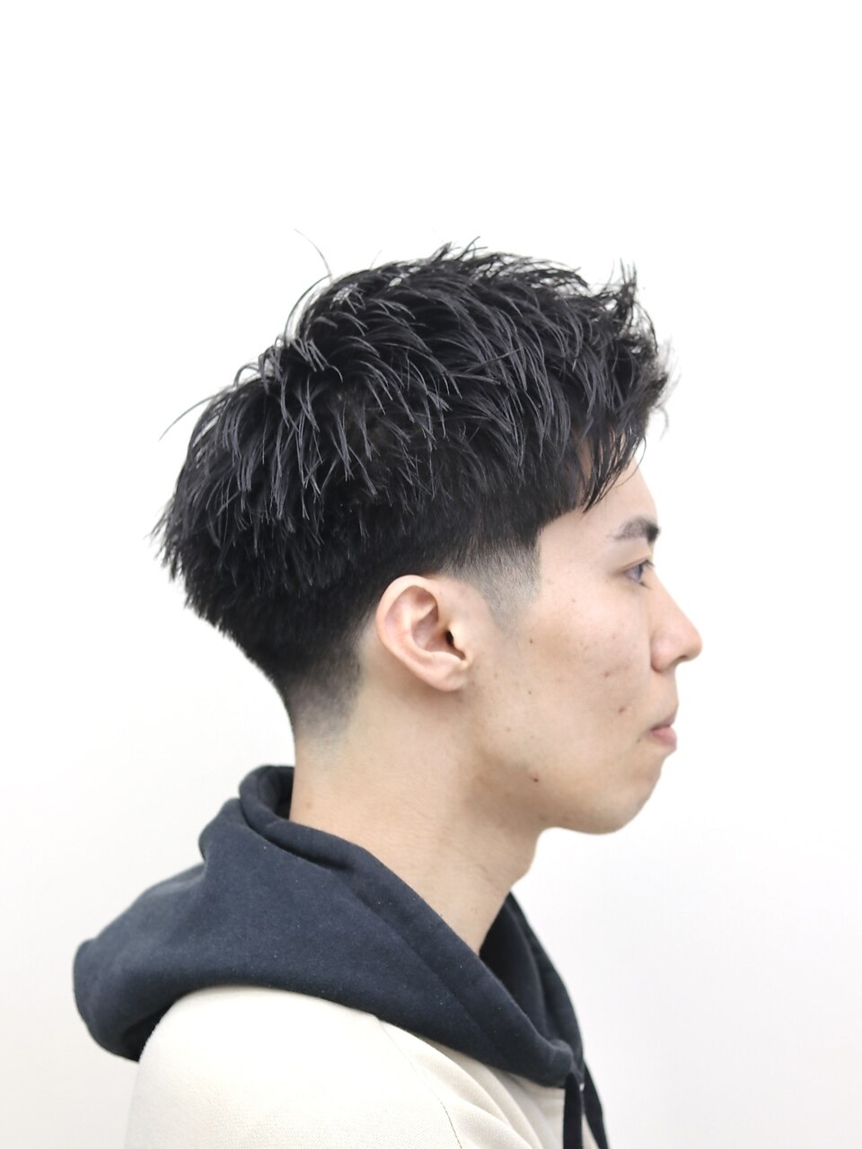 スパイキーショートテーパーフェード：L276552355｜ダリーサード(DALIE