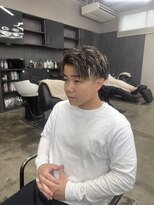 リタヘアー(LITA HAIR) ツイスパ/フェード/ホワイトメッシュ/スパイキーショート