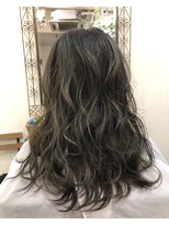 リズ オブ ヘアー(Lis of hair) ハイライト☆グレージュ
