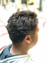 クオリス 上板橋店(QUALIS) ツーブロックサイドパートビジネス【かきあげ×束感ショート】