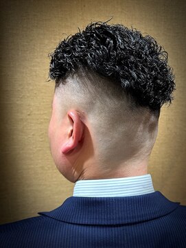 ヒロギンザバーバーショップ 大宮店(HIRO GINZA BARBER SHOP) 宮城リョータ風パーマ