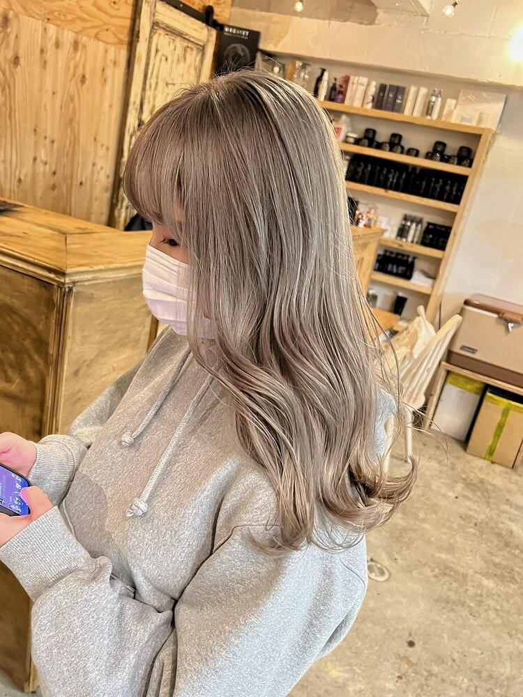ブリーチ3回Wカラー+トリートメント￥29000~※髪の状態で変動あり 