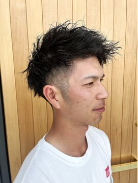 シャメル(Chamel) ジェットモヒカン×ツイストパーマで束感メンズショートヘア