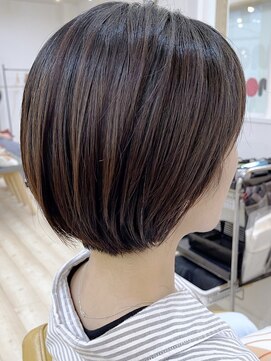 モリオ フロム ロンドン 成増店 【morio成増/児玉】大人ショートボブ　暗髪