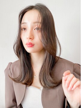 レア 表参道(L'ea) 黒髪クラゲヘアーオリーブグレー小顔ココアベージュ