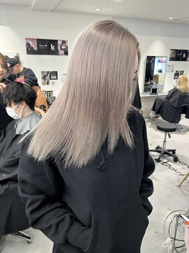 キング 枚方店(K!ng) 縮毛矯正髪質改善ハイライトレイヤーカット枚方美容室エクステ
