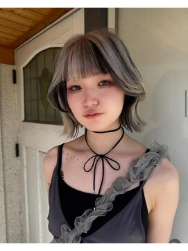 ヴィオラカラー(VIOLLA COLOR) インナーカラー×外ハネミディ/小倉