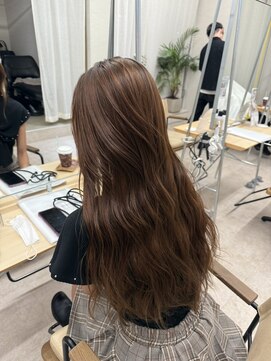 フルールバイアヴァンスクロス(Flulu by avance. cross) ブラウンカラー、東梅田