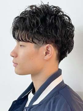 ラギッド 大野城店(RUGGED) ナチュラルパーマ 束感スタイリング メンズカジュアル