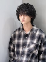 フィフス(fifth)&nbsp;原宿緩めシャドウパーマルーズパーマメンズカットマッシュウルフ