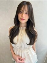 トゥルーズ 梅田店(TLUUS)&nbsp;【TLUUSミルクティープロンドワンホンレイヤーダークブルー】