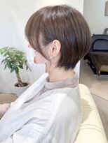 アイ(I.)&nbsp;【 Ｉ. 】30代からの襟足すっきり前下がりショートボブ　川口