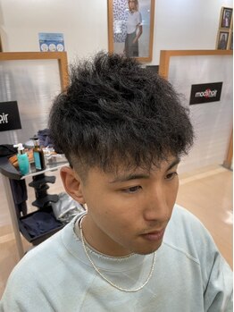 モッズヘア 船橋店(mod's hair)の写真/ツイストやスパイラルなど流行のスタイルはもちろん、ナチュラルで清潔感のあるヘアまで"mod's"にお任せ★