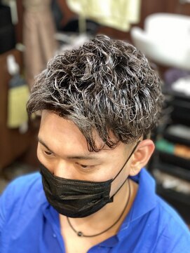 ヒロギンザ 神田店(HIRO GINZA) ツーブロックソフトツイストパーマスタイル