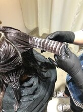 美しいヘアスタイルをつくるには美しい髪のベースとなる素材が必要【髪質改善ステップカラーエステ編】