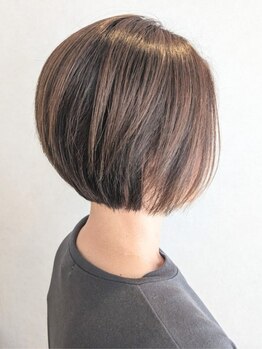 チーモ ハッピー ヘア メイク(CheeMo happy hair make)の写真/《女性stylistのみ◇》忙しい大人女性の為に無理のない簡単に再現できるスタイリングを提案＊お子様同伴◎