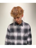 バヤカ 青山店(BAYAKA)&nbsp;波巻きパーマ×ベージュカラー