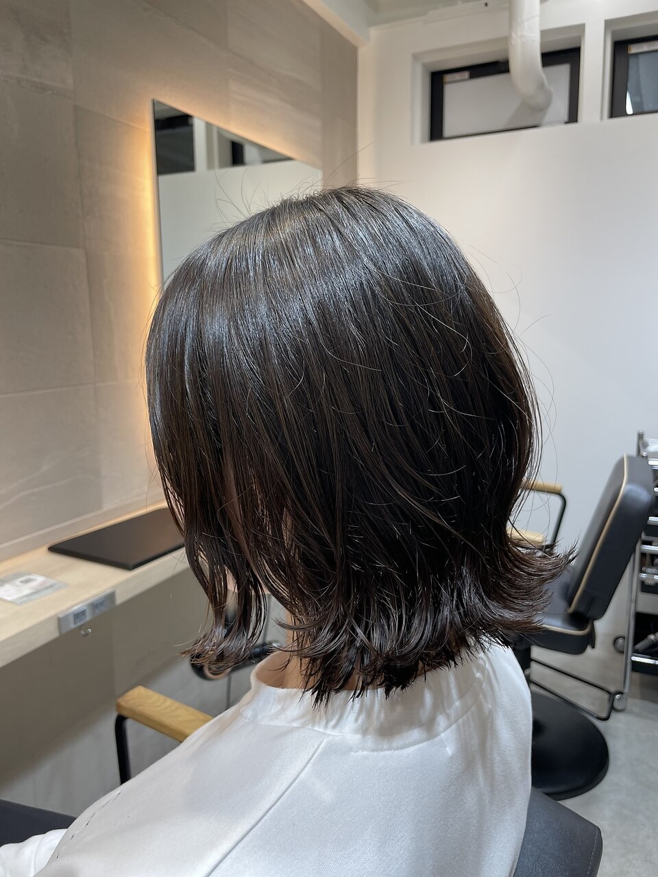 2025年夏】ショート ダークブラウンの髪型・ヘアアレンジ｜人気
